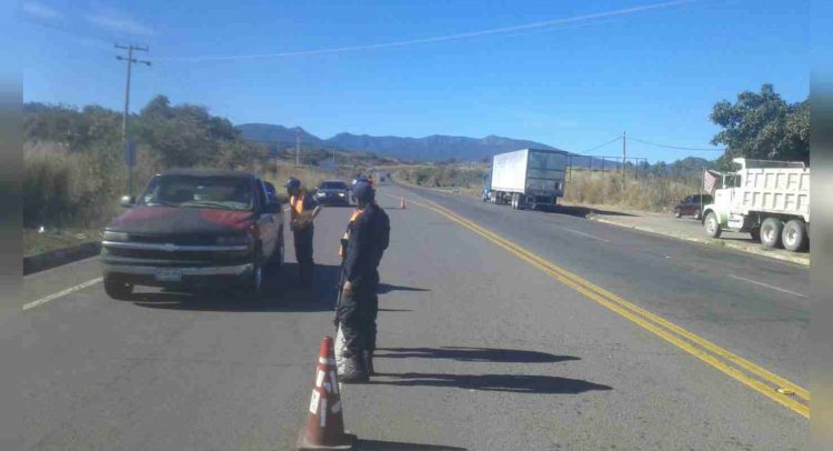 Operativo anti-Covid-19 en Santa María del Oro