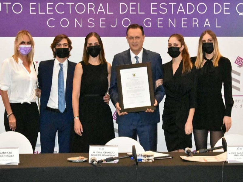 Mauricio Kuri recibe constancia de gobernador electo de Querétaro