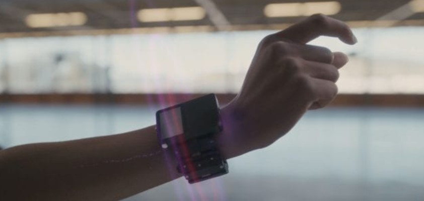 Revelan ‘wearable’ hecho en tela que indica la ruta a seguir sin ver una pantalla