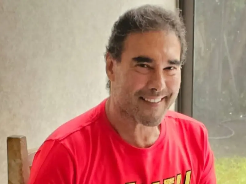 Eduardo Yáñez desmiente tener Parkinson